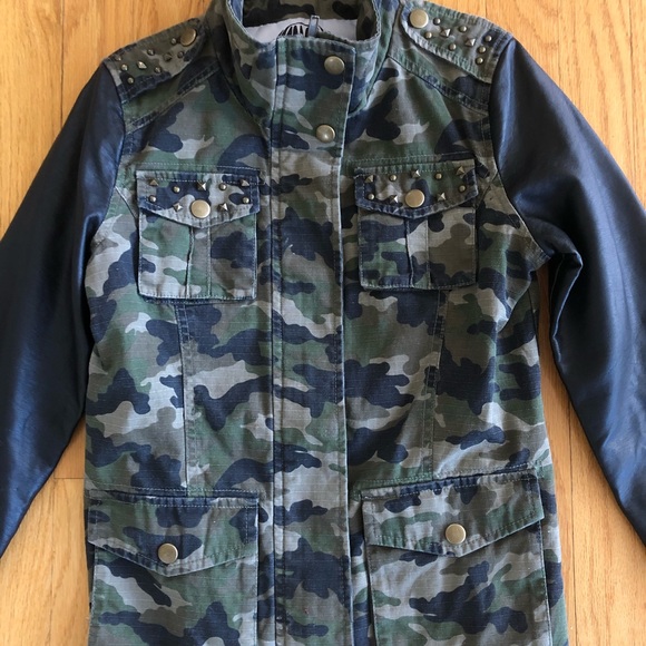 Nordstrom kids Girls Camo jacket - Picture 3 of 7